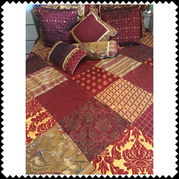 9-piece comforter set, Queen